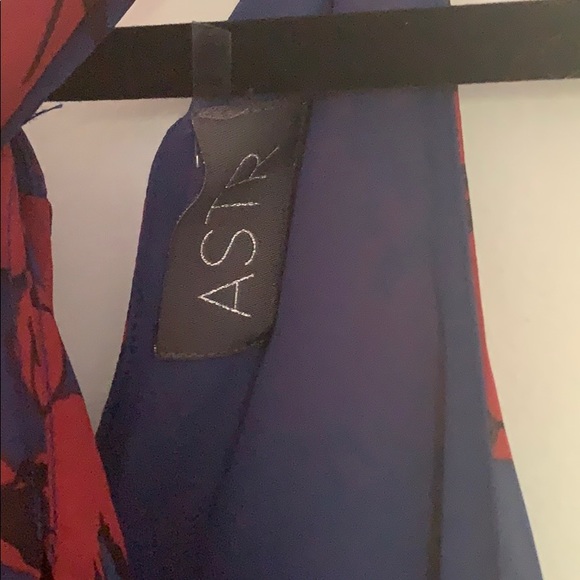 ASTR Dress - Picture 4 of 4
